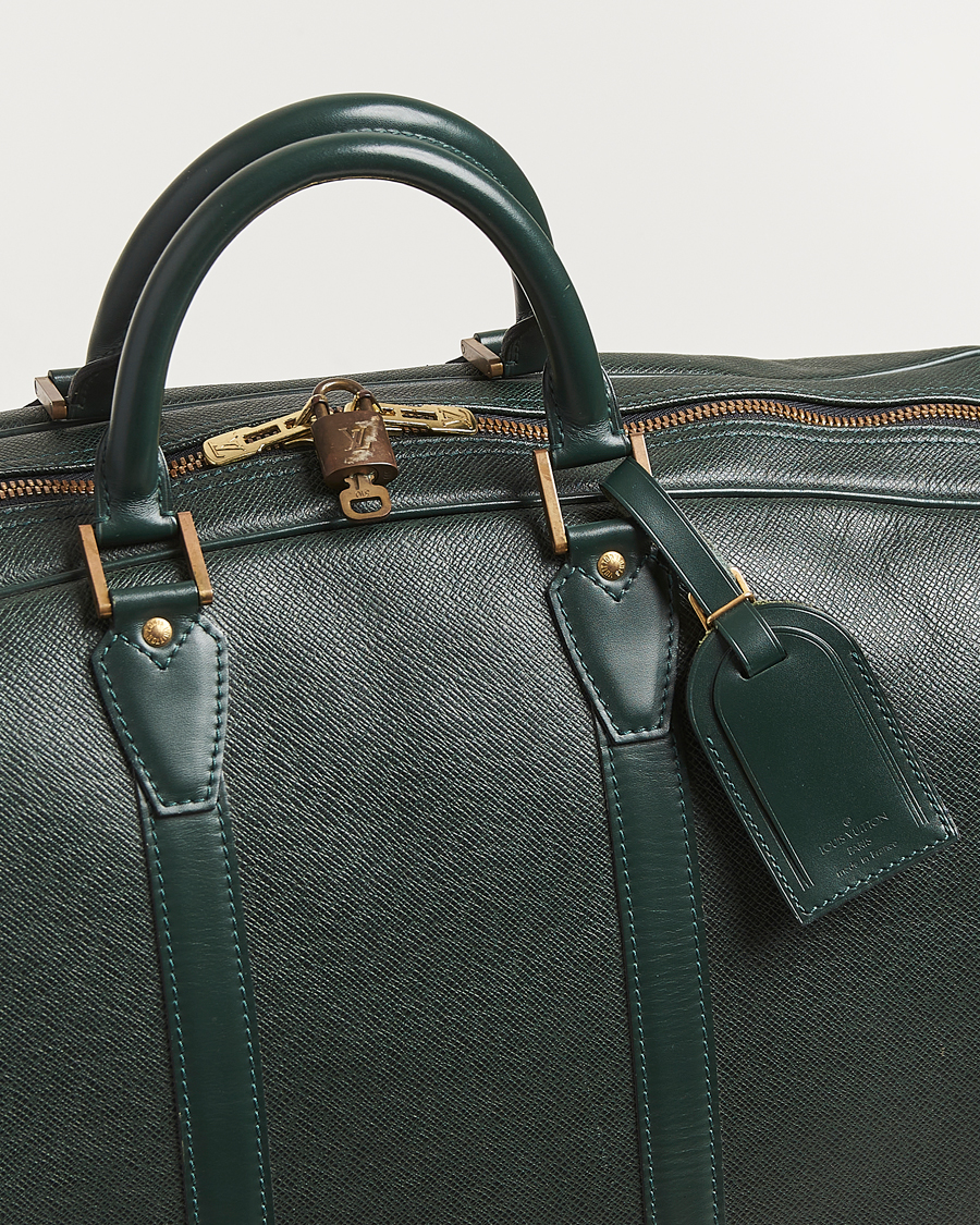 Herren | Louis Vuitton Pre-Owned Taiga Kendall GM Weekend Bag Green | Louis Vuitton Pre-Owned | Taiga Kendall GM Weekend Bag Green