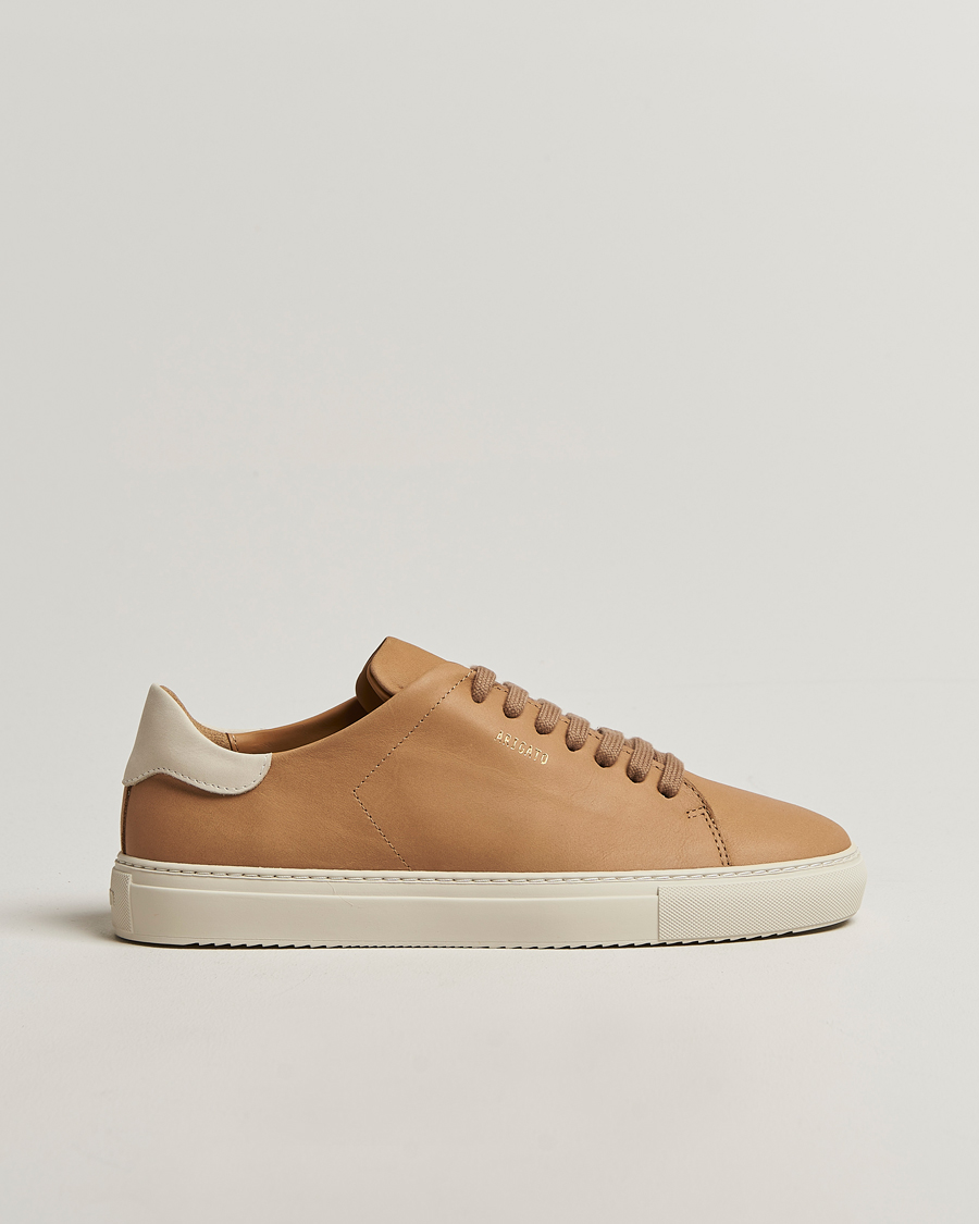 Herren | Axel Arigato Clean 90 Nubuck Sneaker Tan/Light Beige | Axel Arigato | Clean 90 Nubuck Sneaker Tan/Light Beige