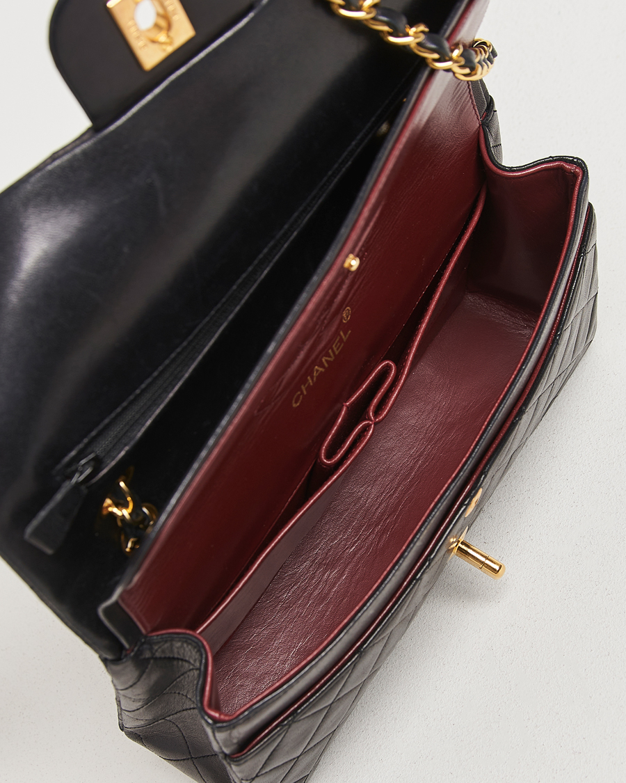 Herren | Chanel Pre-Owned Classic Double Flap Medium Lambskin Black | Chanel Pre-Owned | Classic Double Flap Medium Lambskin Black