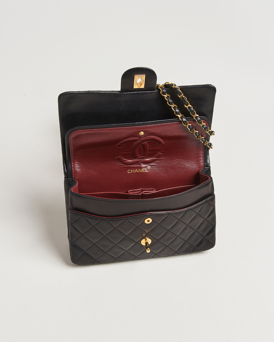 Herren | Chanel Pre-Owned Classic Double Flap Medium Lambskin Black | Chanel Pre-Owned | Classic Double Flap Medium Lambskin Black