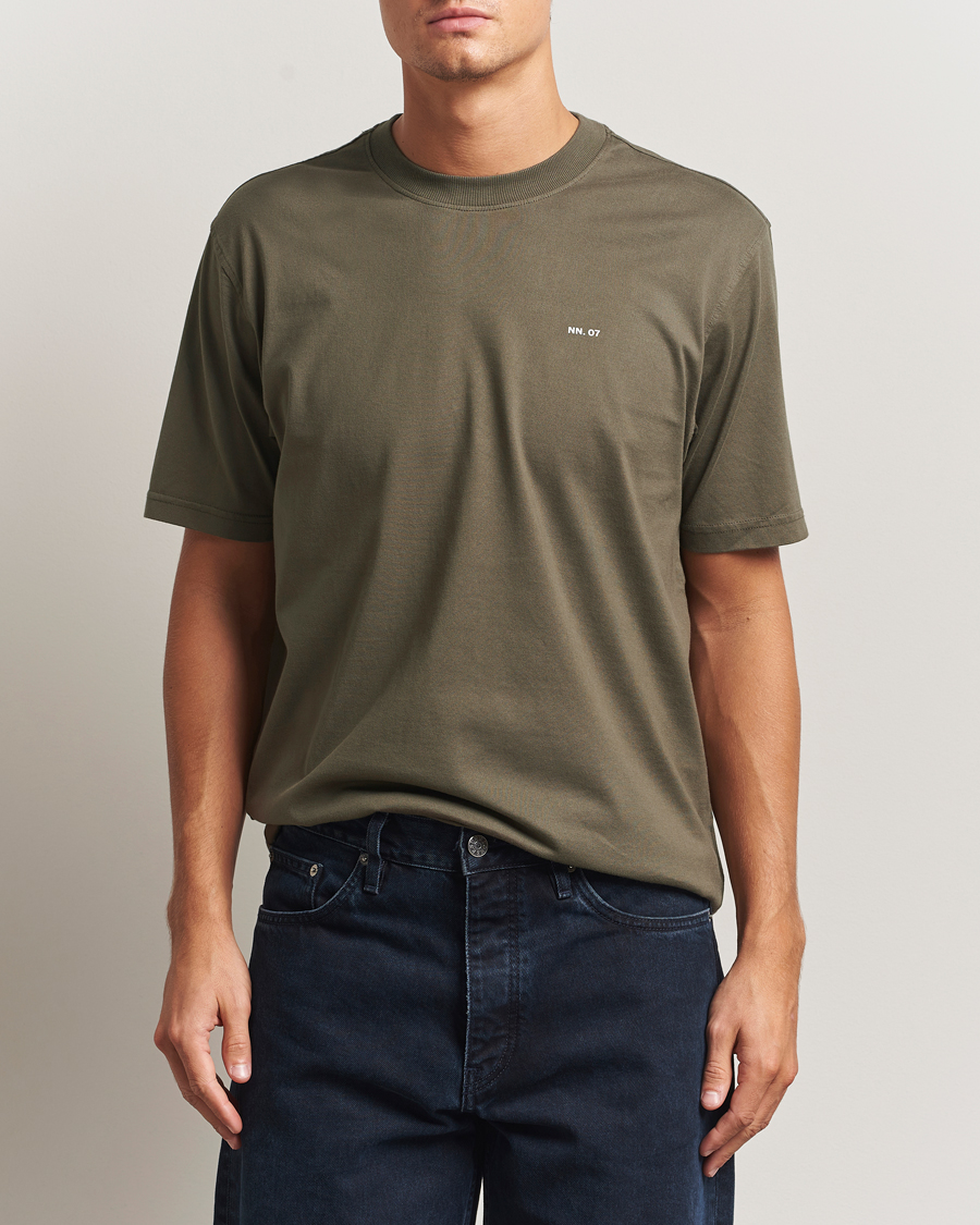Herren | T-Shirts | NN07 | Abel Logo Crew Neck T-Shirt Capers Green