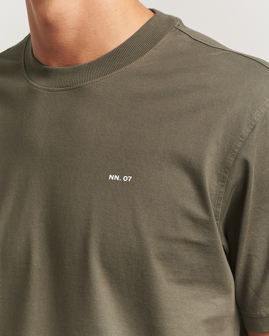 Herren | T-Shirts | NN07 | Abel Logo Crew Neck T-Shirt Capers Green