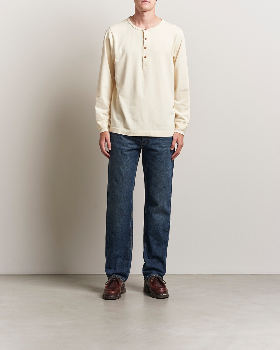 Herren | T-Shirts | Nudie Jeans | Long Sleeved Henley Ecru