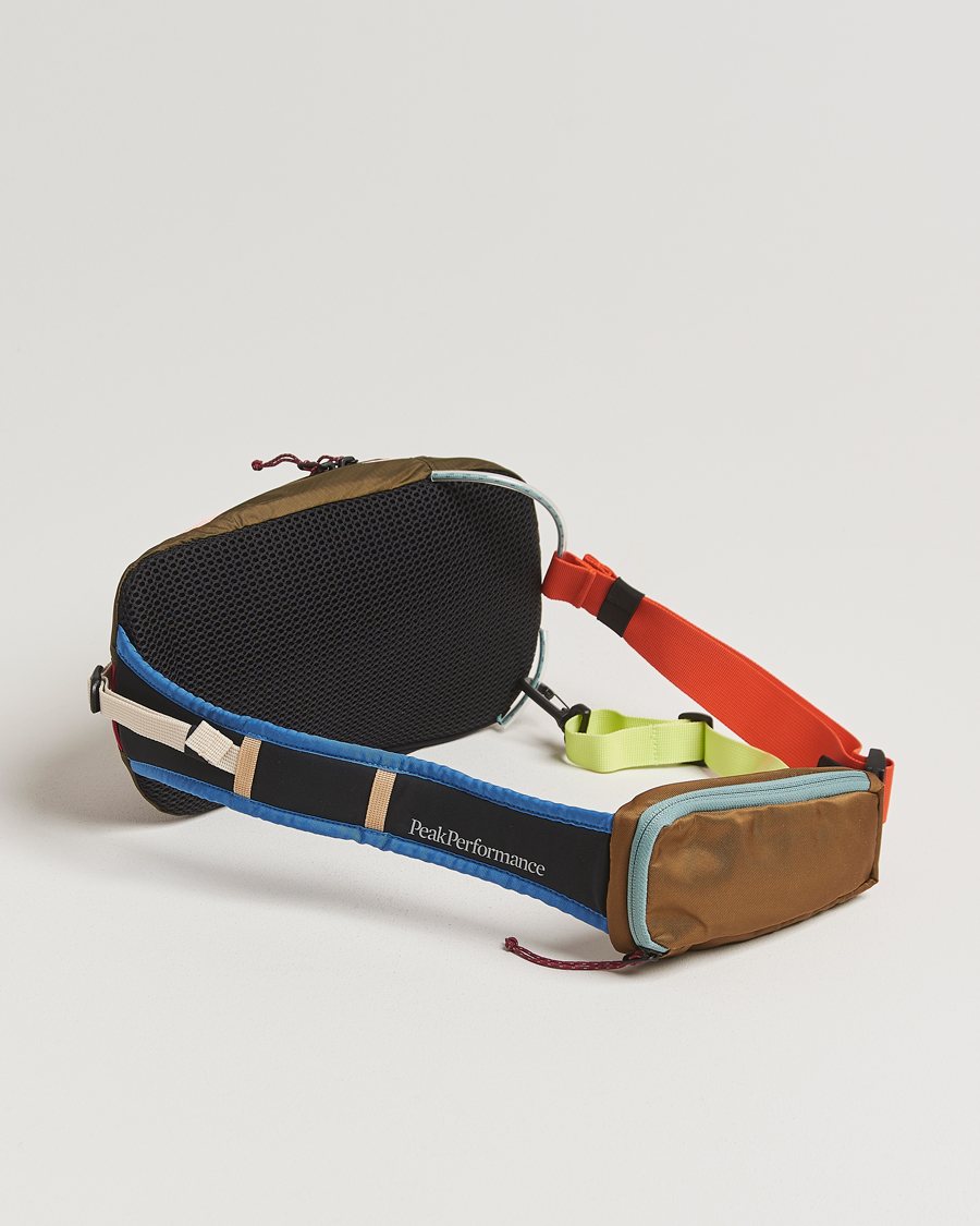 Herren | Peak Performance Outdoor Slingbag Meadow Moss | Peak Performance | Outdoor Slingbag Meadow Moss