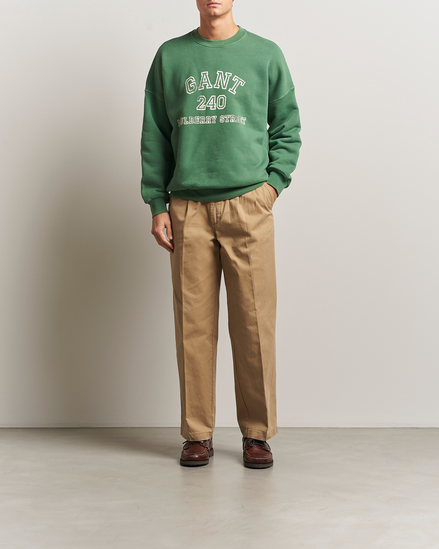 Herren | Pullover | GANT 240 Mulberry Street | Vintage Graphic Crew Neck Sweatshirts Forest Green