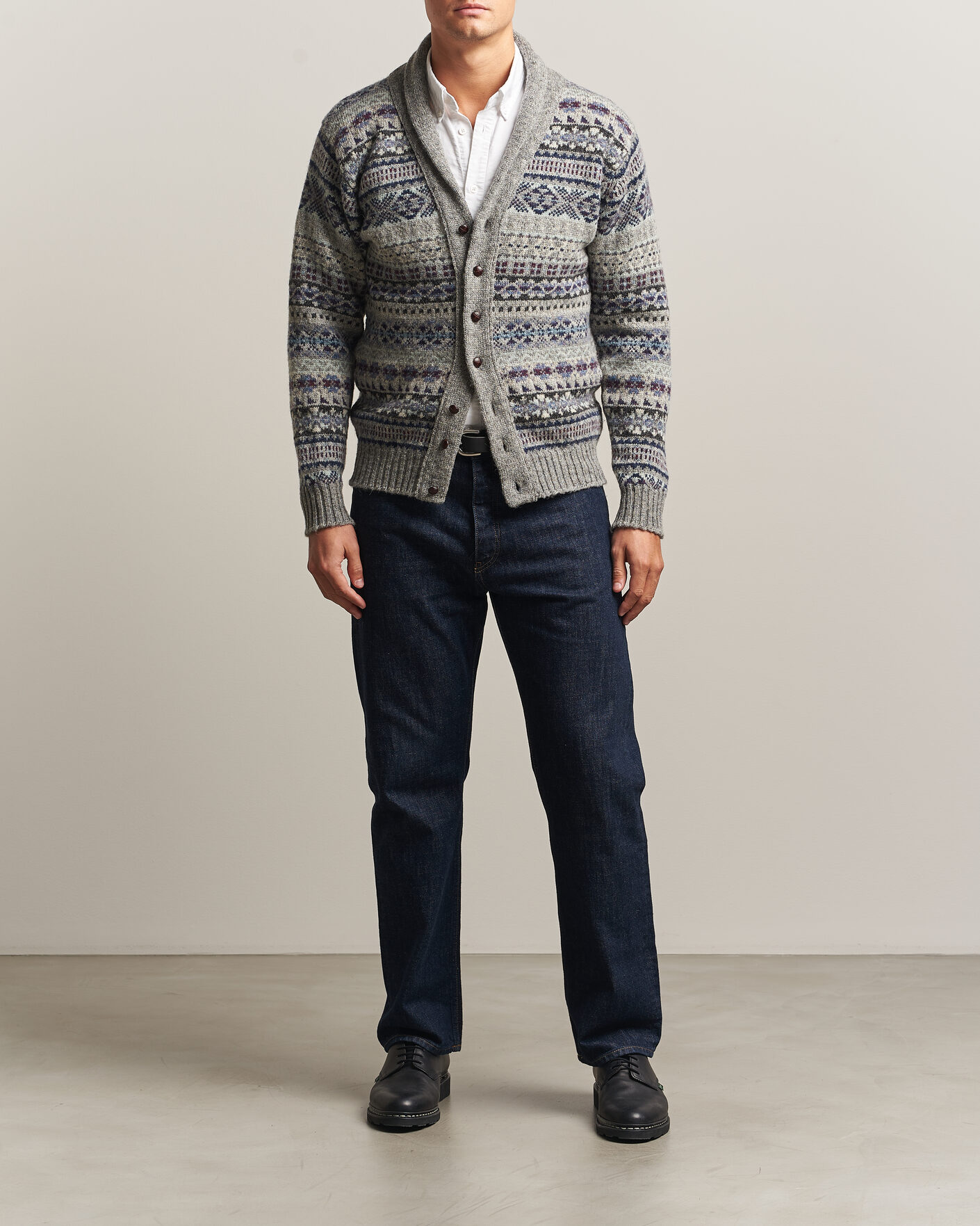 Herren | Pullover | Jamieson's of Shetland | Jamiesons Of Shetland All Over Fair Isle Shawl Collar Cardigan Grey