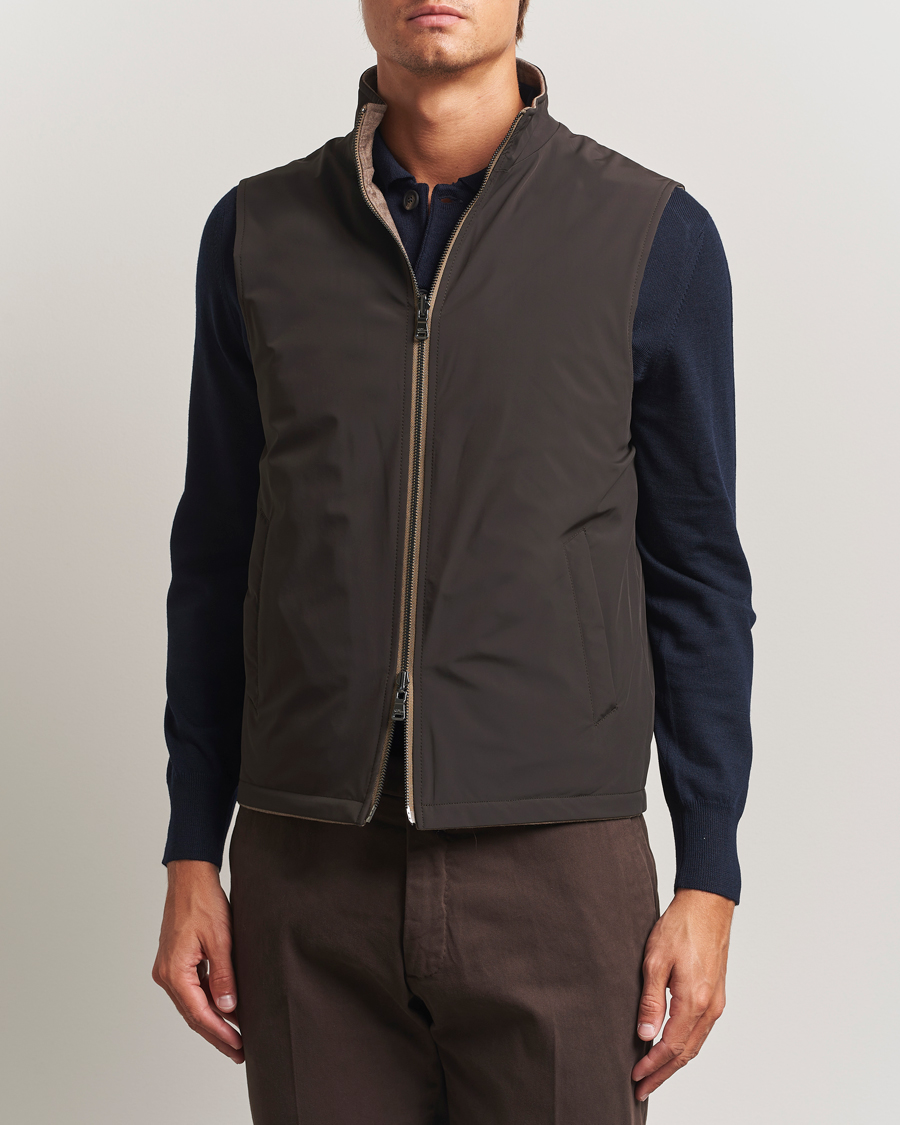Herren | Westen | Oscar Jacobson | Nylon/Wool Reversible Vest Brown
