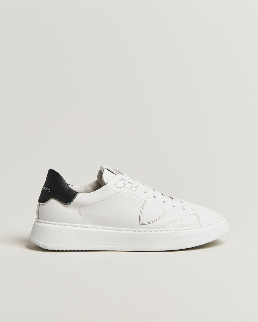 Herren | Philippe Model Temple Low Top Leather Sneakers White/Black | Philippe Model | Temple Low Top Leather Sneakers White/Black