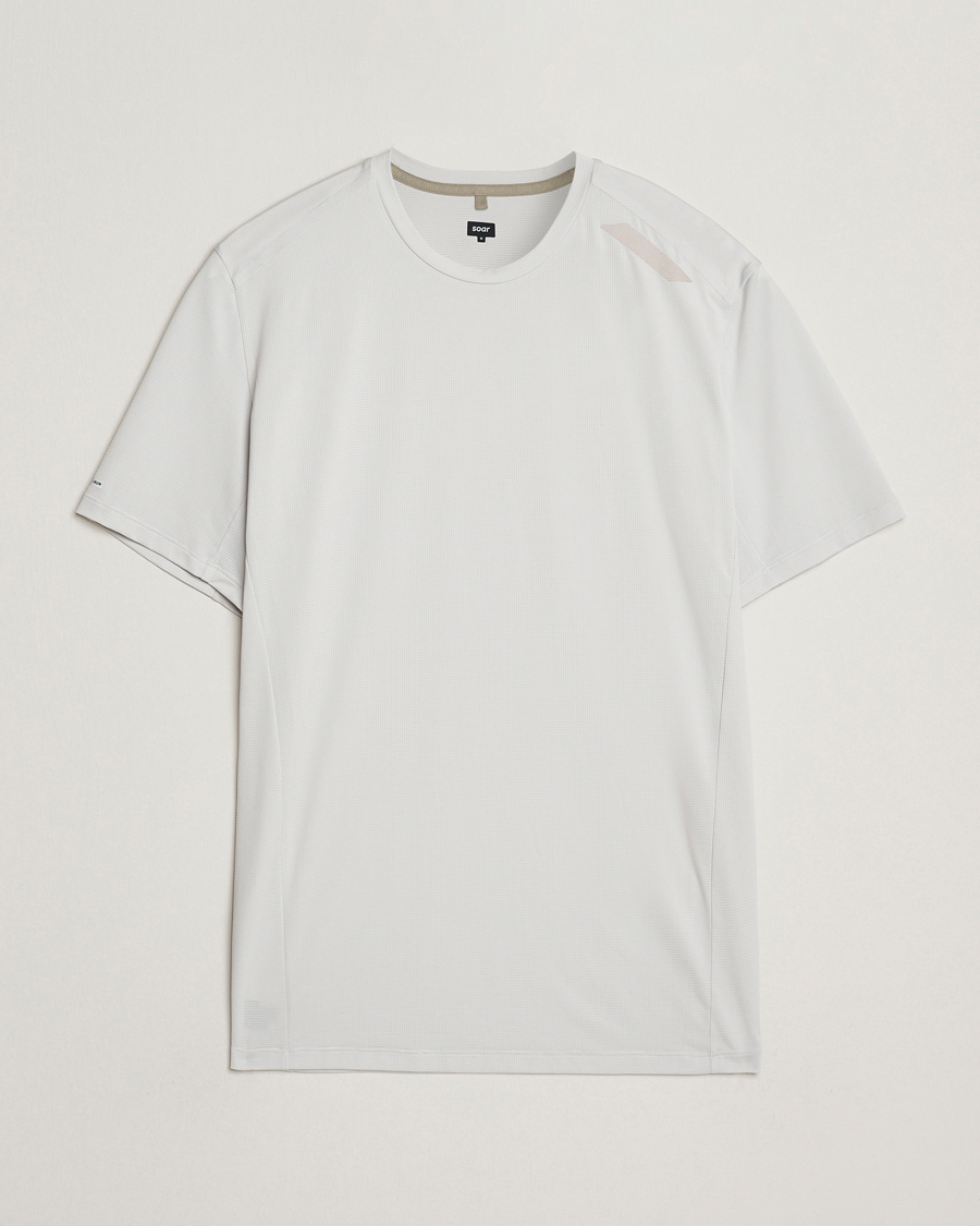 Herren | T-Shirts | SOAR Running | Tech Tee Grey