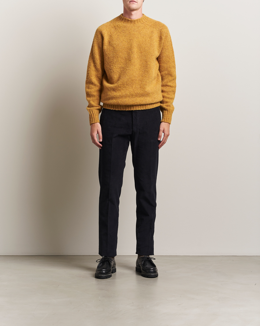 Herren | Pullover | Sunspel | Brushed Shetland Crew Neck Saffron