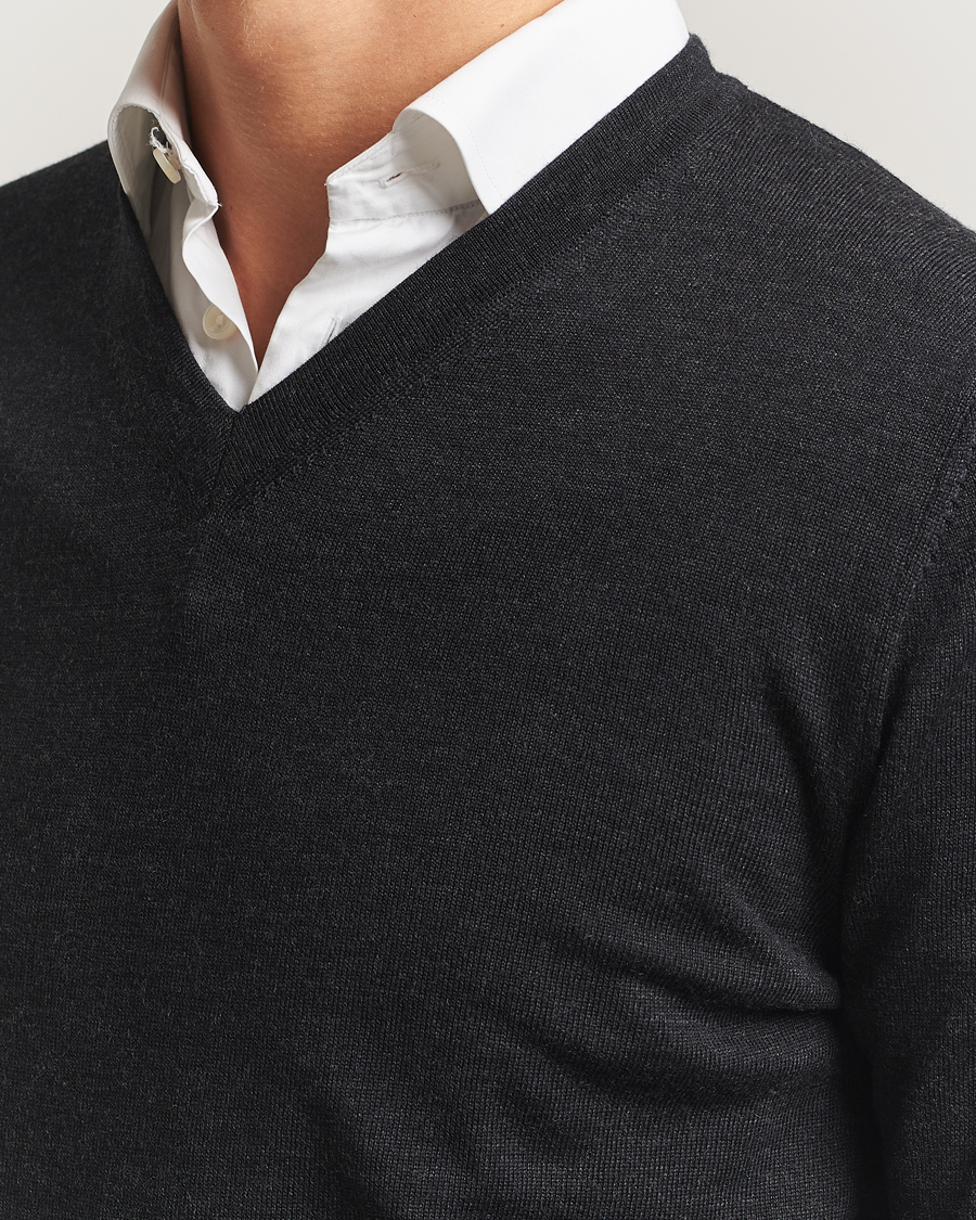 Herren | Pullover | Charles Tyrwhitt | Pure Merino V-Neck Jumper Dark Charcoal