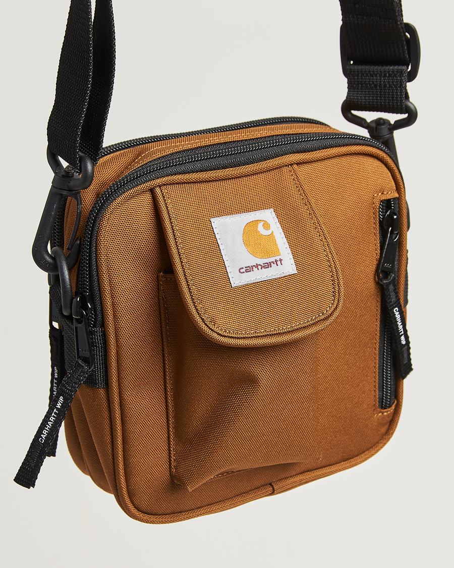 Herren | Carhartt WIP Essentials Shoulder Bag Hamilton Brown | Carhartt WIP | Essentials Shoulder Bag Hamilton Brown