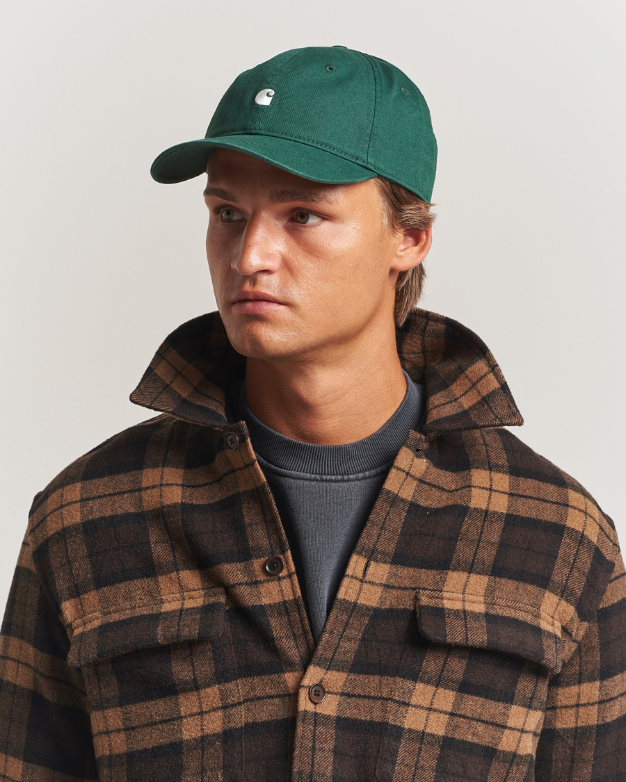 Herren | Carhartt WIP Madison Logo Cap Dark Fir | Carhartt WIP | Madison Logo Cap Dark Fir