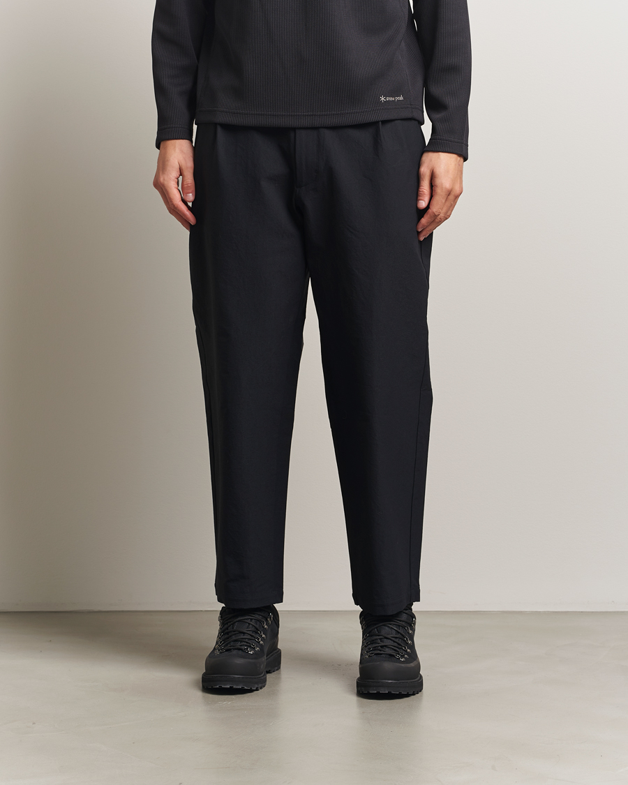Herren | Hosen | Goldwin | One Tuck Tapered Pants Black