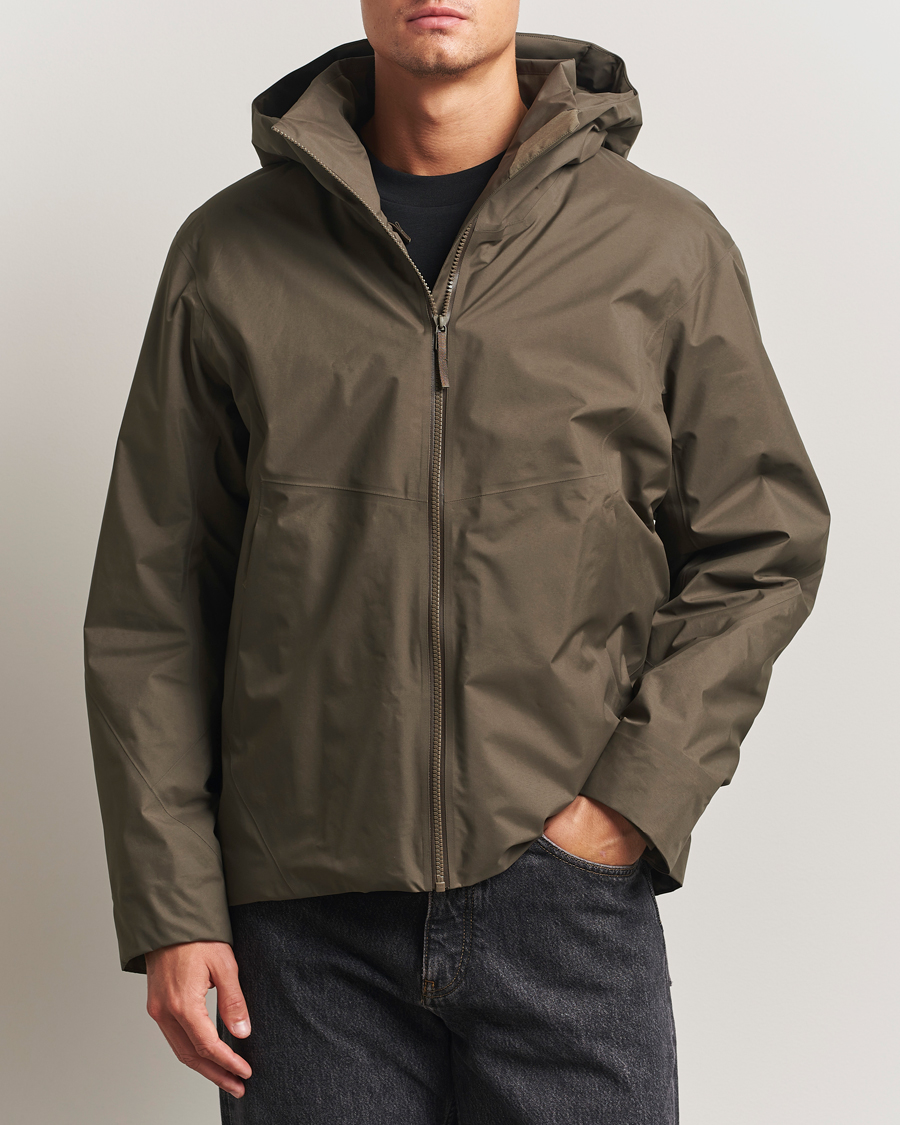 Arc'teryx Veilance Diode Insulated GORE-TEX Jacket Brown bei Care