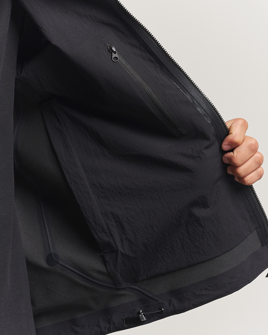 Herren | Jacken | Arc'teryx Veilance | Isogon GORE-TEX Hooded Shell Jacket Black