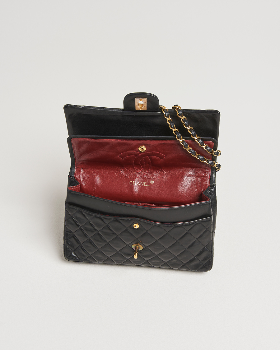 Herren | Pre-Owned & Vintage Bags | Chanel Pre-Owned | Classic Double Flap Medium Lambskin Black