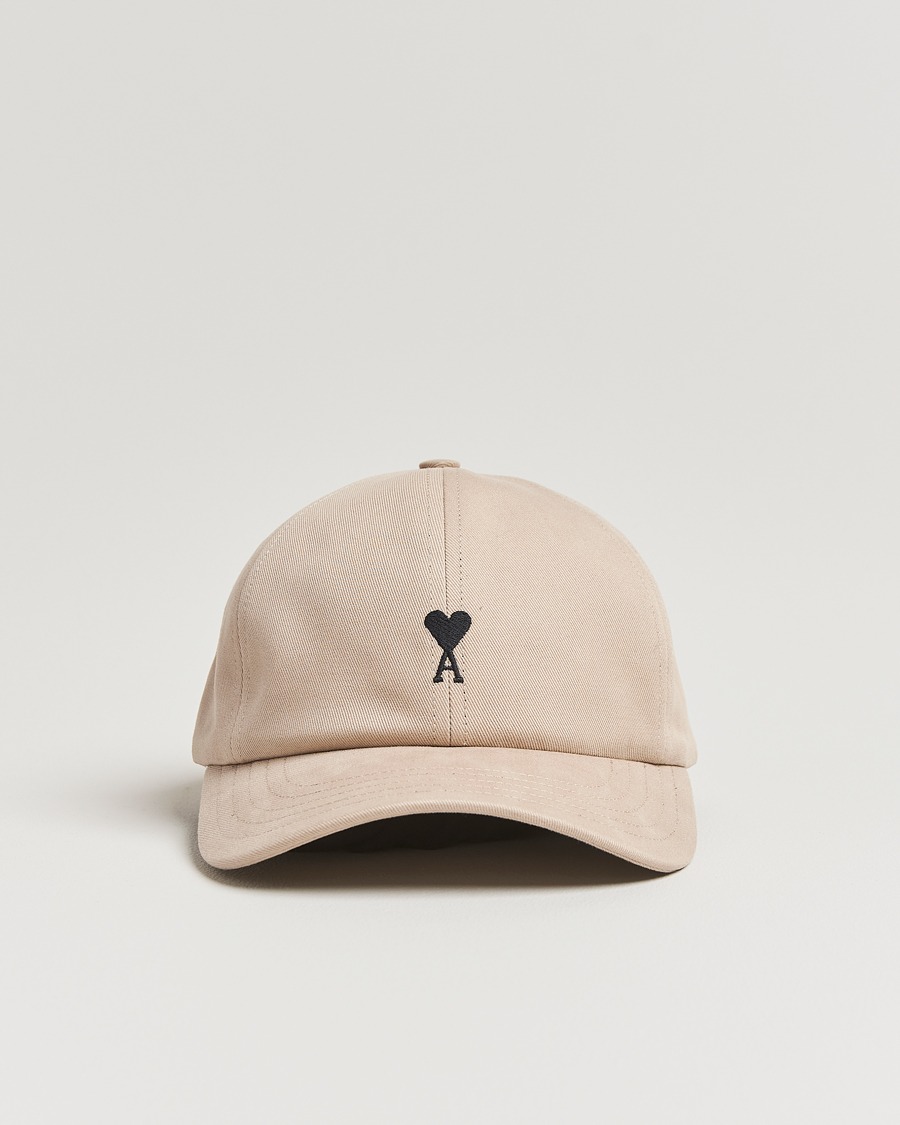 Herren | AMI Black Heart Logo Cap Cafe Creme | AMI | Black Heart Logo Cap Cafe Creme