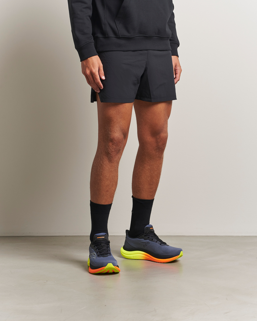 Herren | Runningsneakers | Saucony | Triumph 23 Running Sneaker Shadow/Vizi