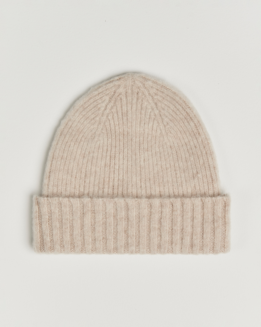 Herren | Robert Mackie Rona Ribbed Shaggy Lambswool Beanie White | Robert Mackie | Rona Ribbed Shaggy Lambswool Beanie White