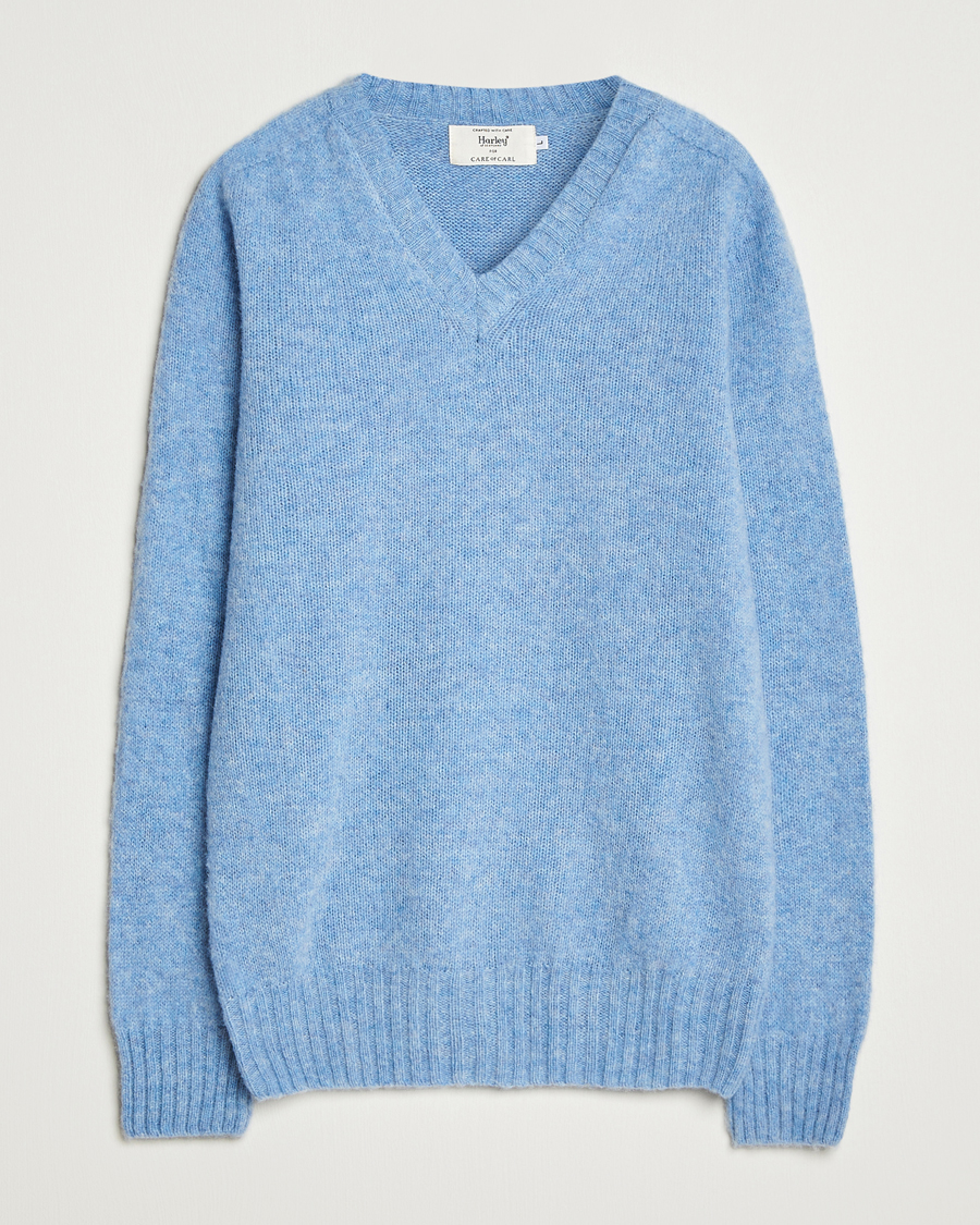 Herren | Pullover | Harley Of Scotland for Care of Carl | Harley Of Scotland Brushed Supersoft Lambswool V-Neck Light Blue