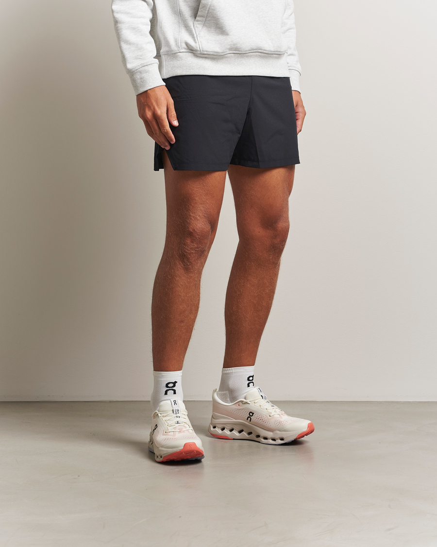 Herren | Runningsneakers | On | Cloudsurfer Trail Ivory/Ghost