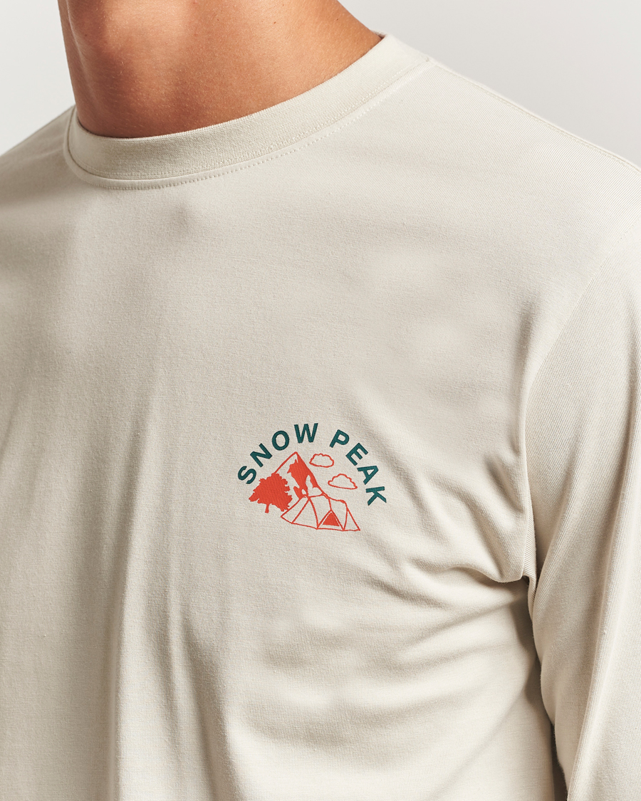 Herren | T-Shirts | Snow Peak | Graphic Long Sleeve T-Shirt Ivory