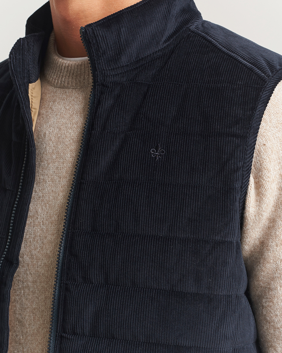 Herren | Jacken | Morris | Ted Quilted Cord Vest Blue