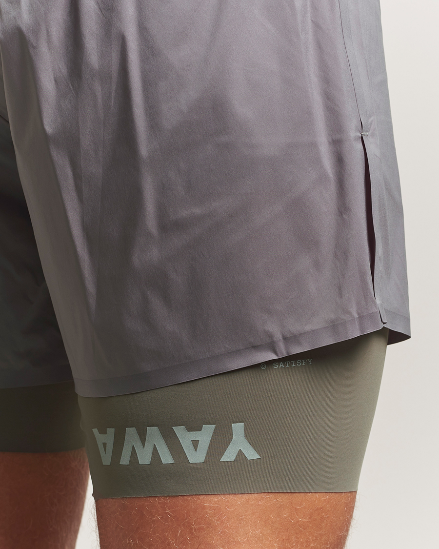 Herren | Shorts | Satisfy | TechSilk 8 Inch Shorts Shadow