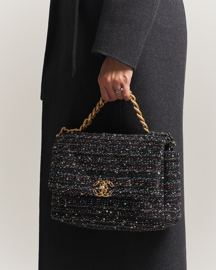 Herren | Chanel Pre-Owned Chanel 19 Sequins Large Handbag Black | Chanel Pre-Owned | Chanel 19 Sequins Large Handbag Black