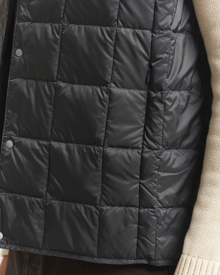 Herren | Jacken | TAION | V-Neck Lightweight Down Vest Dark Grey
