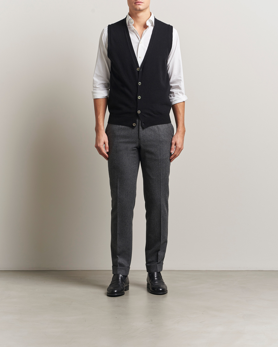 Herren | Pullover | Oscar Jacobson | Guiseppe Buttoned Vest Black