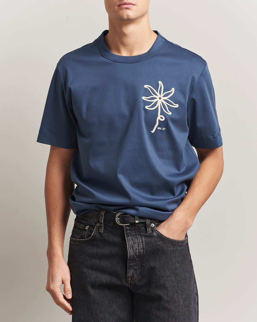 Herren | T-Shirts | NN07 | Pedro Embroidered T-Shirt Denim Blue