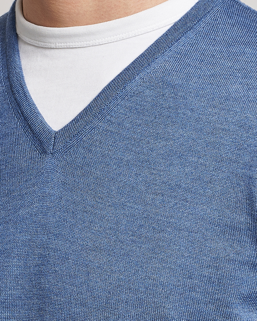 Herren | Pullover | Stenströms | Merino Patch V-Neck Light Blue/Blue