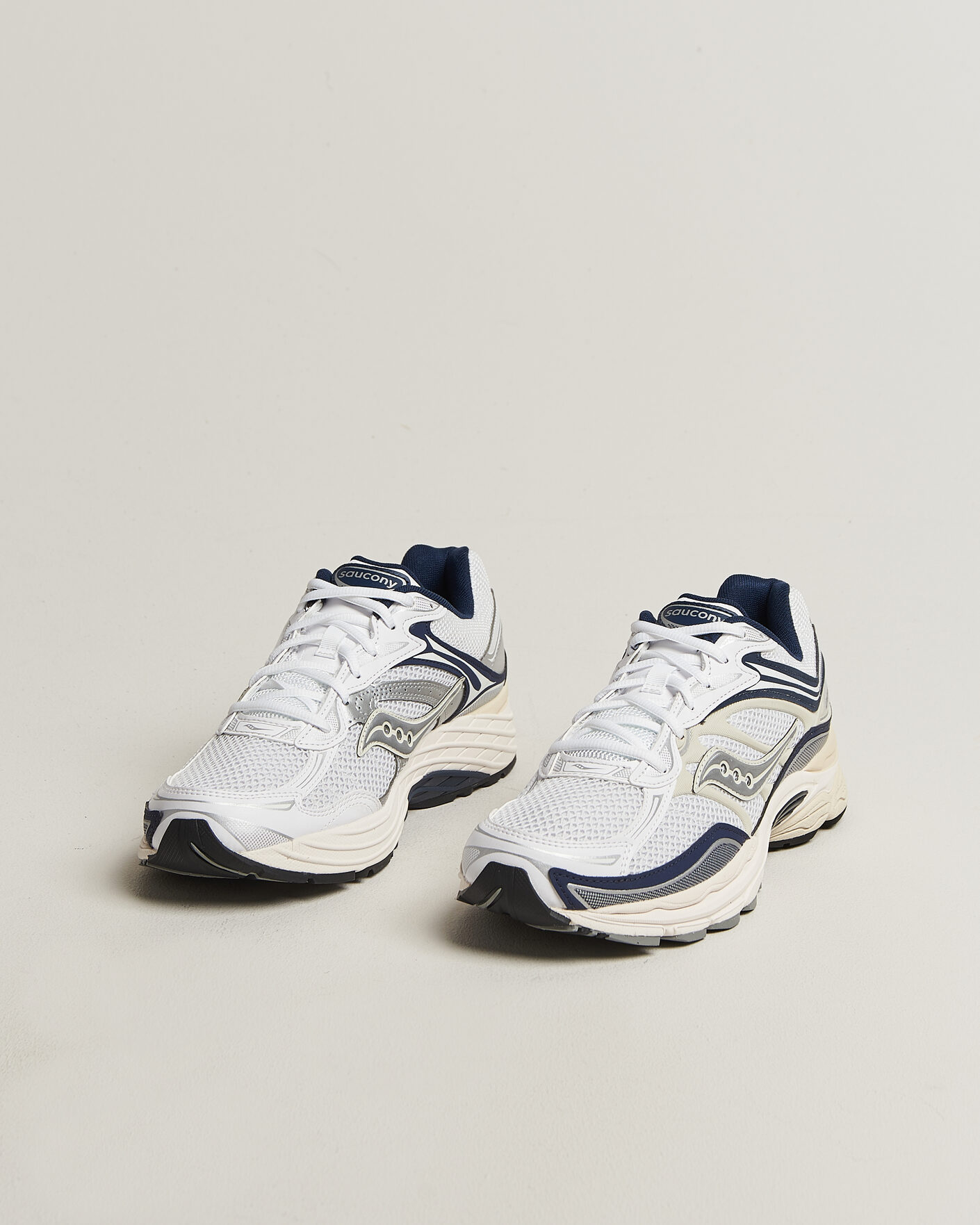 Herren | Sneaker | Saucony | Progrid Omni 9 Running Sneaker White/Navy