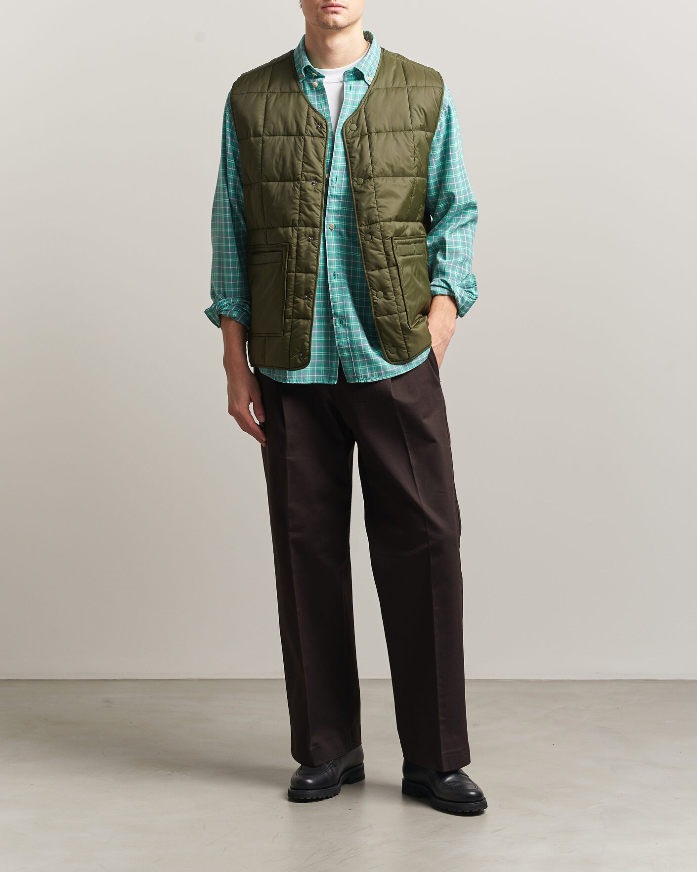Herren | Westen | LES DEUX | Matt Quilted Vest Olive Night