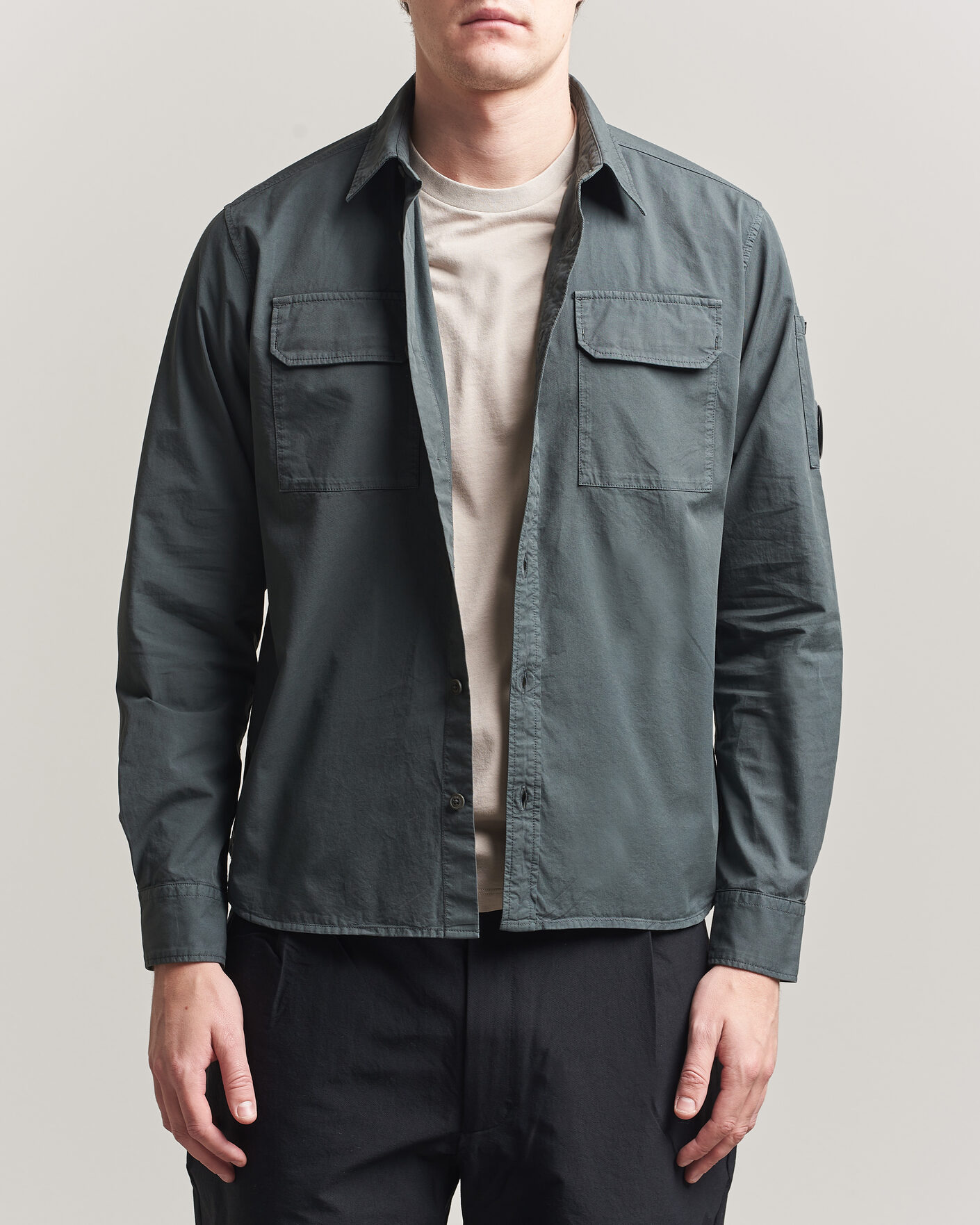 Herren | Hemden | C.P. Company | Organic Gabardine Pocket Shirt Dark Grey
