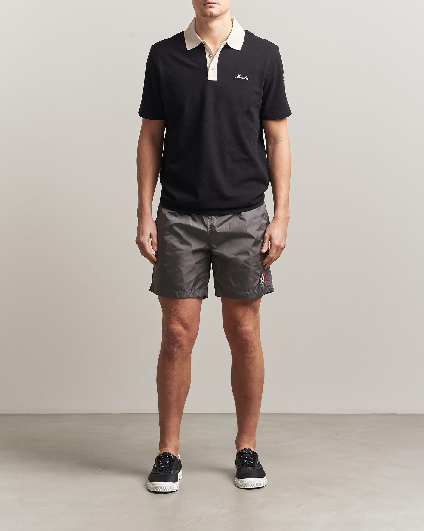 Herren | Badehosen | Moncler | Tricolore Logo Swim Shorts Grey
