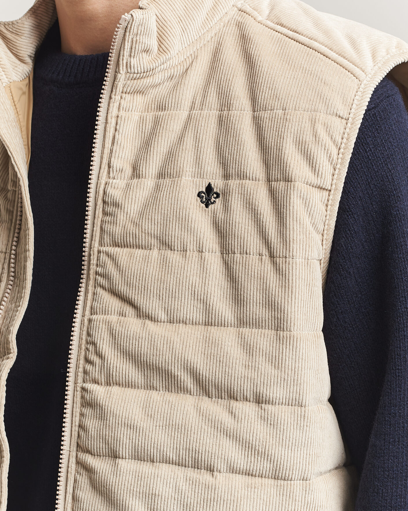 Herren | Westen | Morris | Teddy Quilted Corduroy Vest Khaki