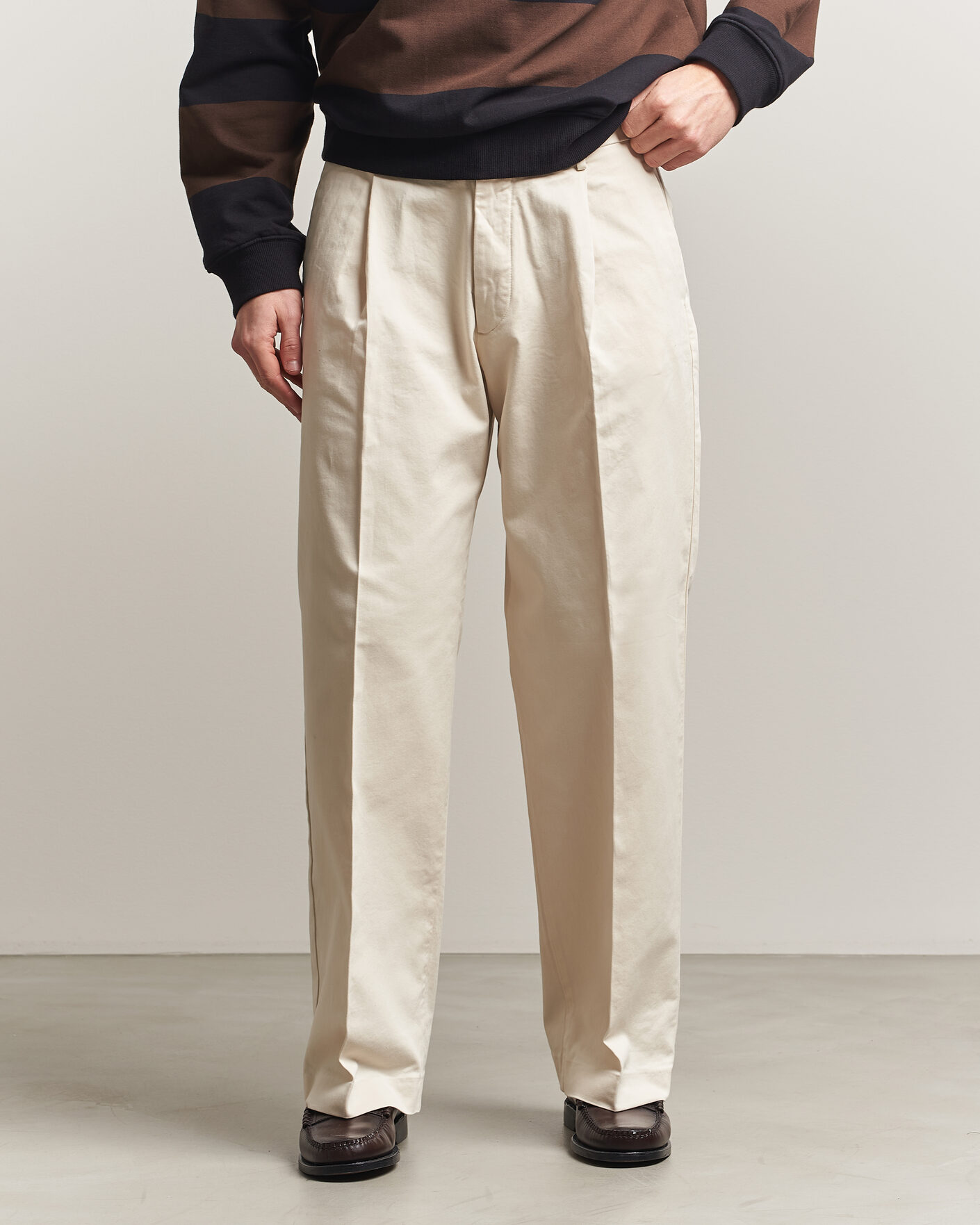 Herren | Hosen | NN07 | Kay Cotton Pleated Trousers Ivory