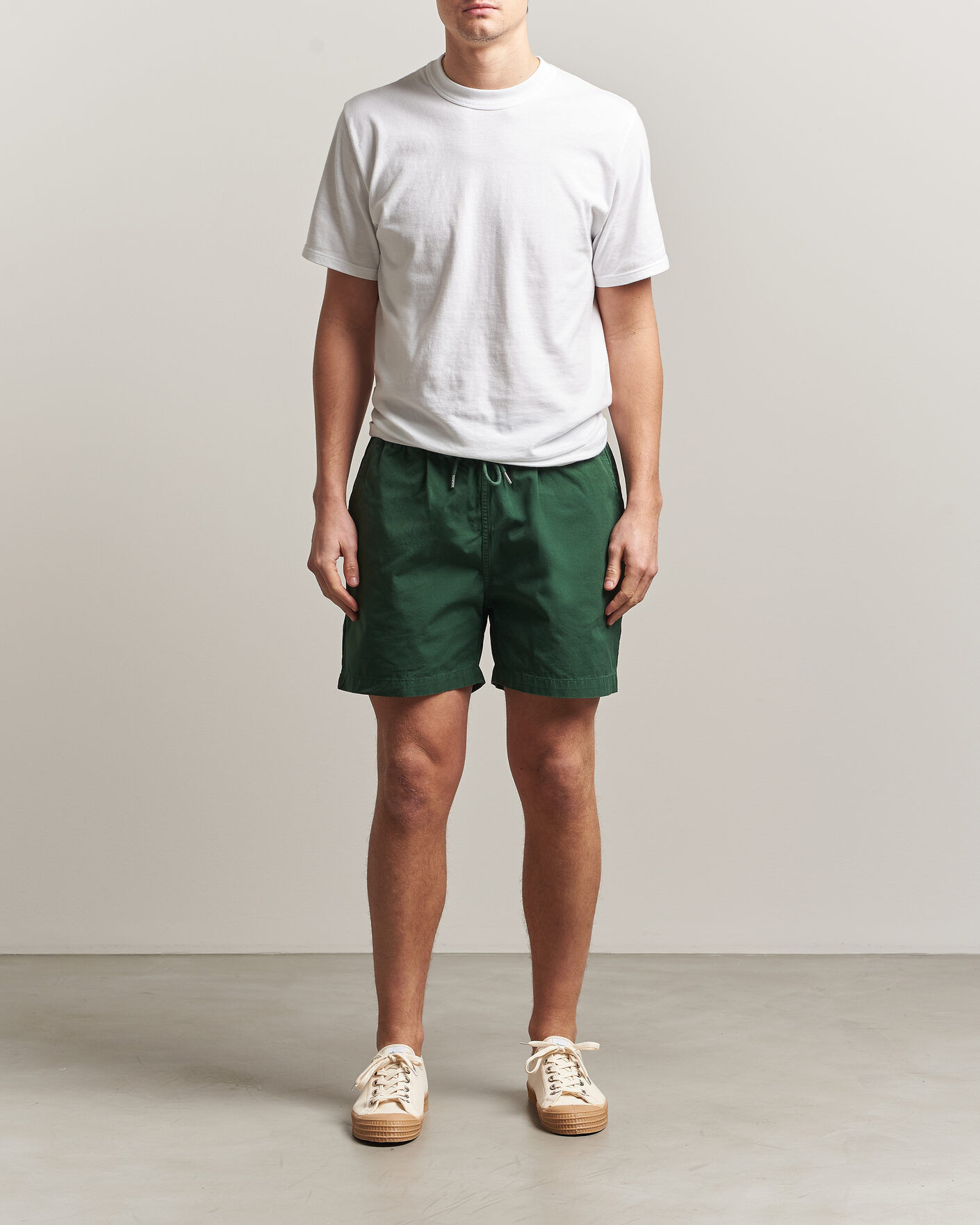 Herren | Shorts | Colorful Standard | Classic Organic Twill Drawstring Shorts Emerald Green