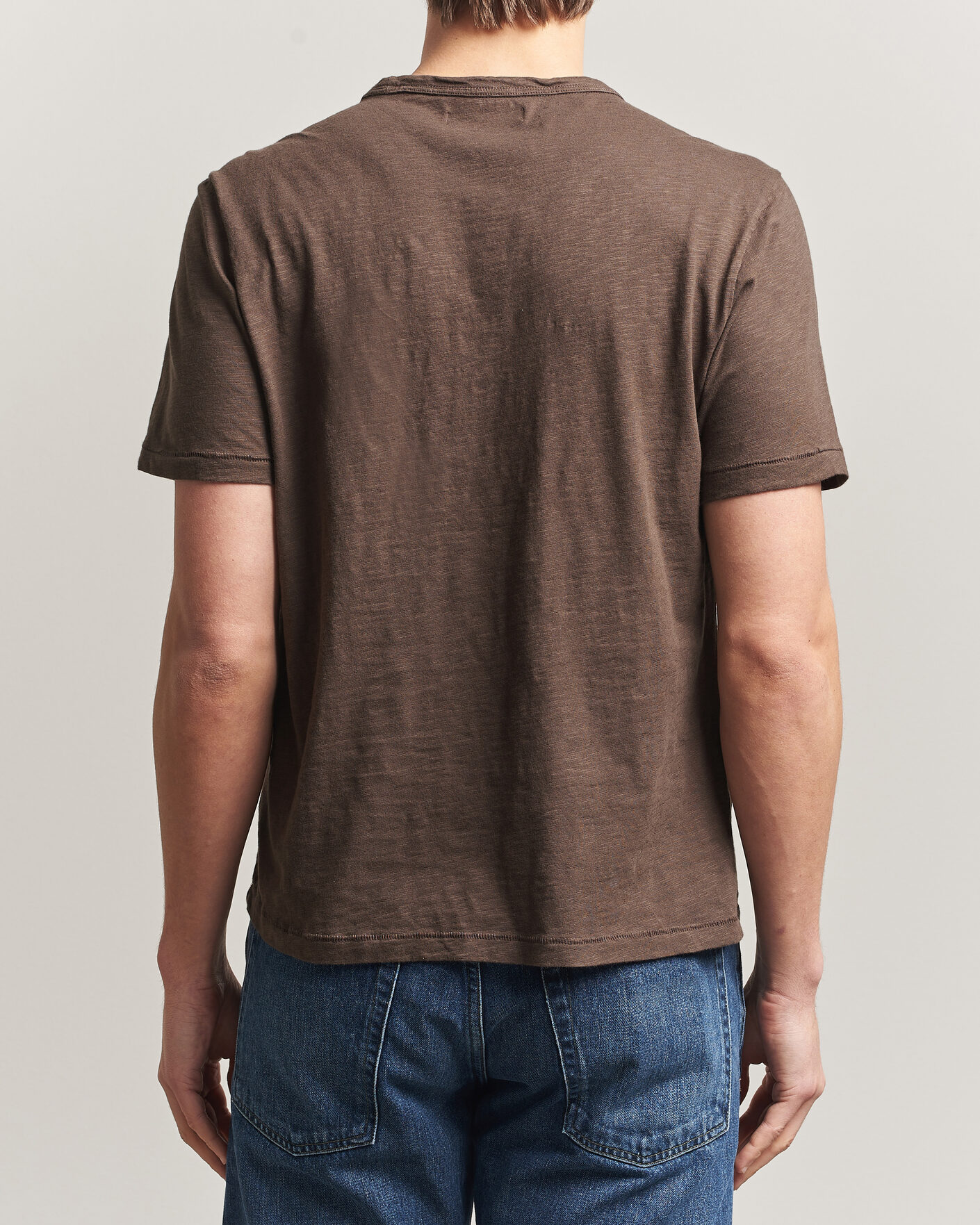 Herren | T-Shirts | Merz b. Schwanen | Organic Pima Cotton Slub Crew Neck T-Shirt Chocolate
