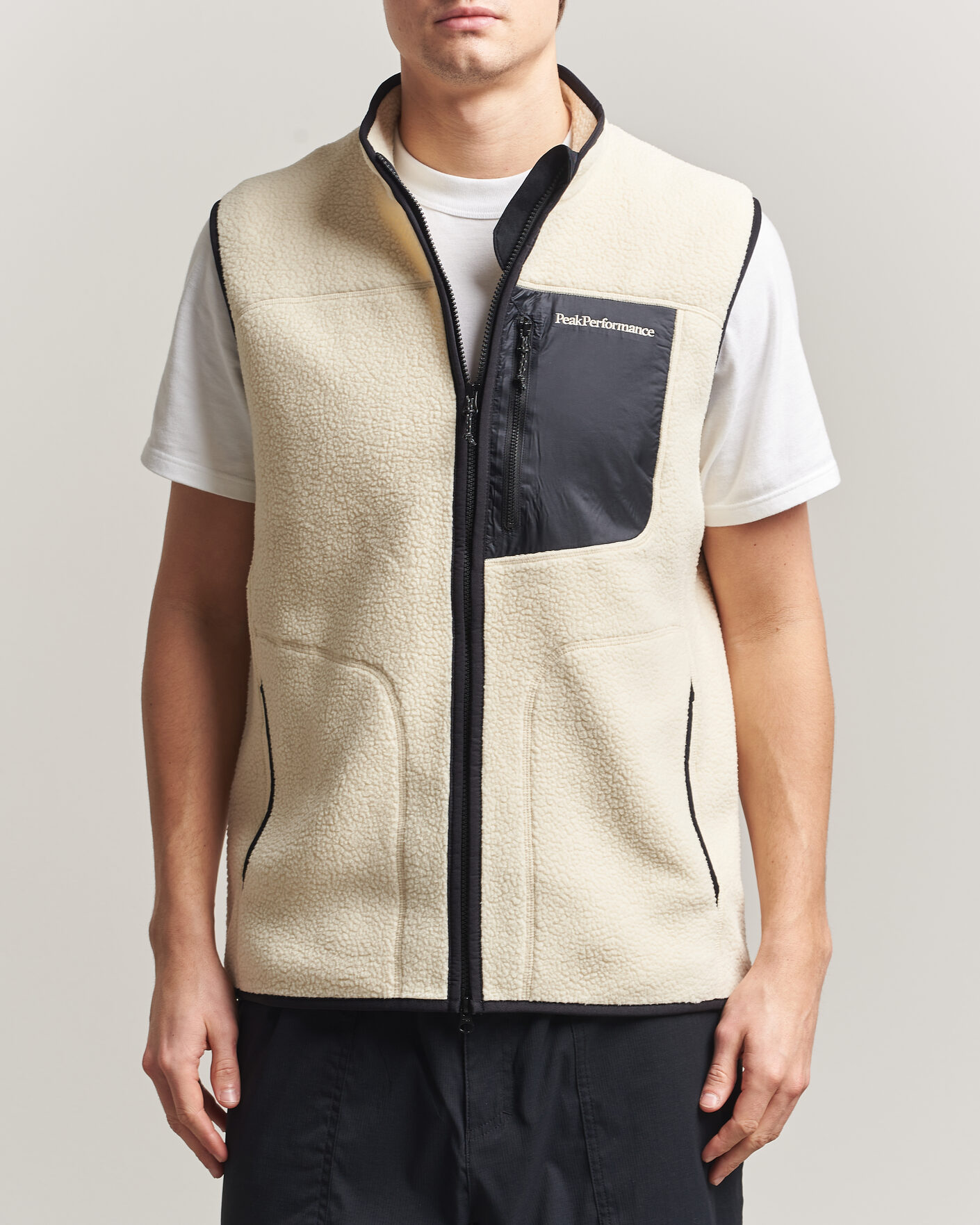 Herren | Pullover | Peak Performance | Nature Rush Pile Vest Sand Fog