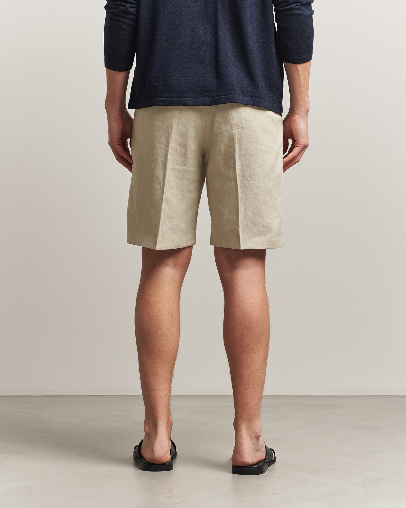 Herren | Shorts | Tiger of Sweden | Troy Pleated Linen Shorts Cream Sand