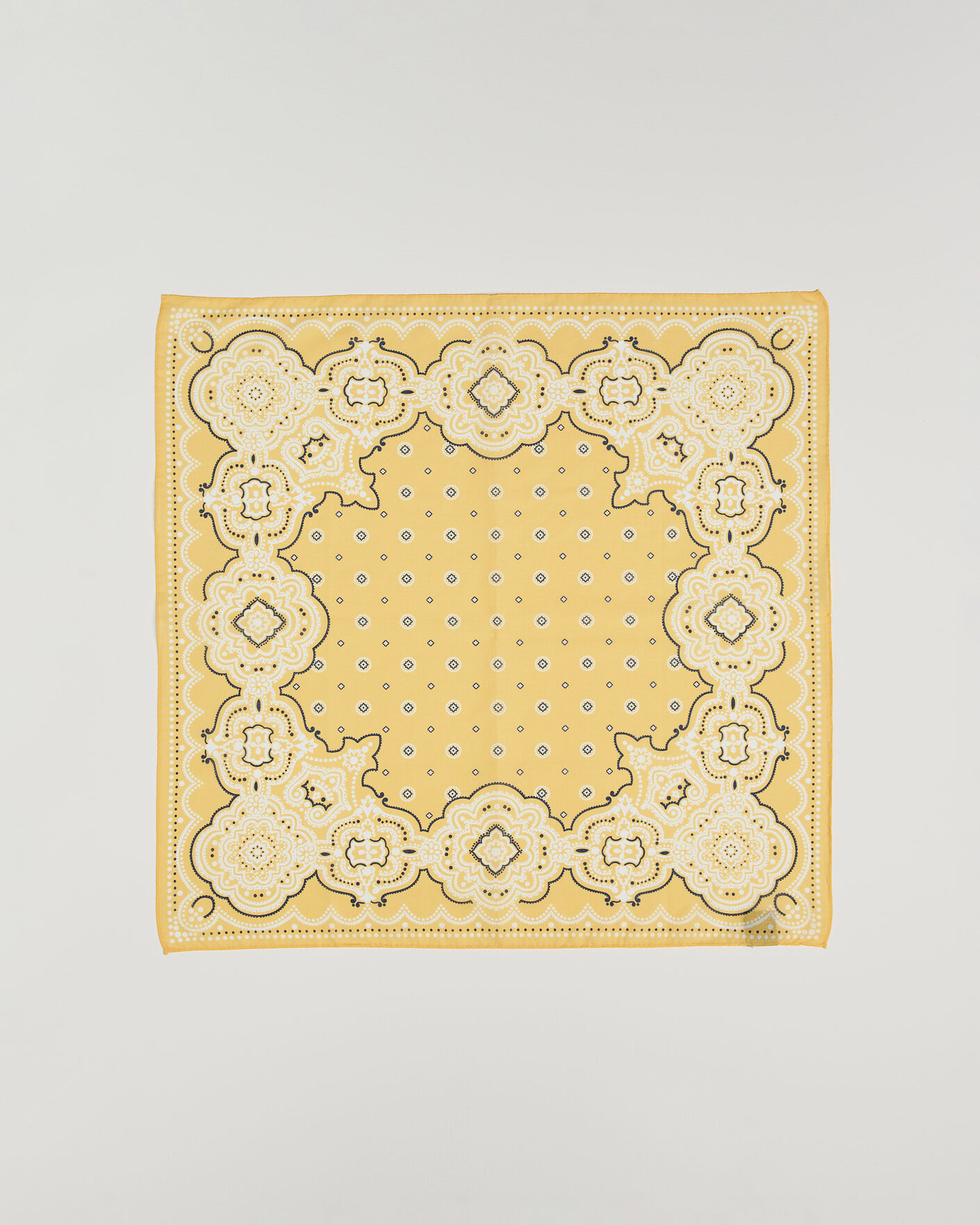 Herren | Tücher | Amanda Christensen | Cotton Voilé Medallion Bandana Yellow