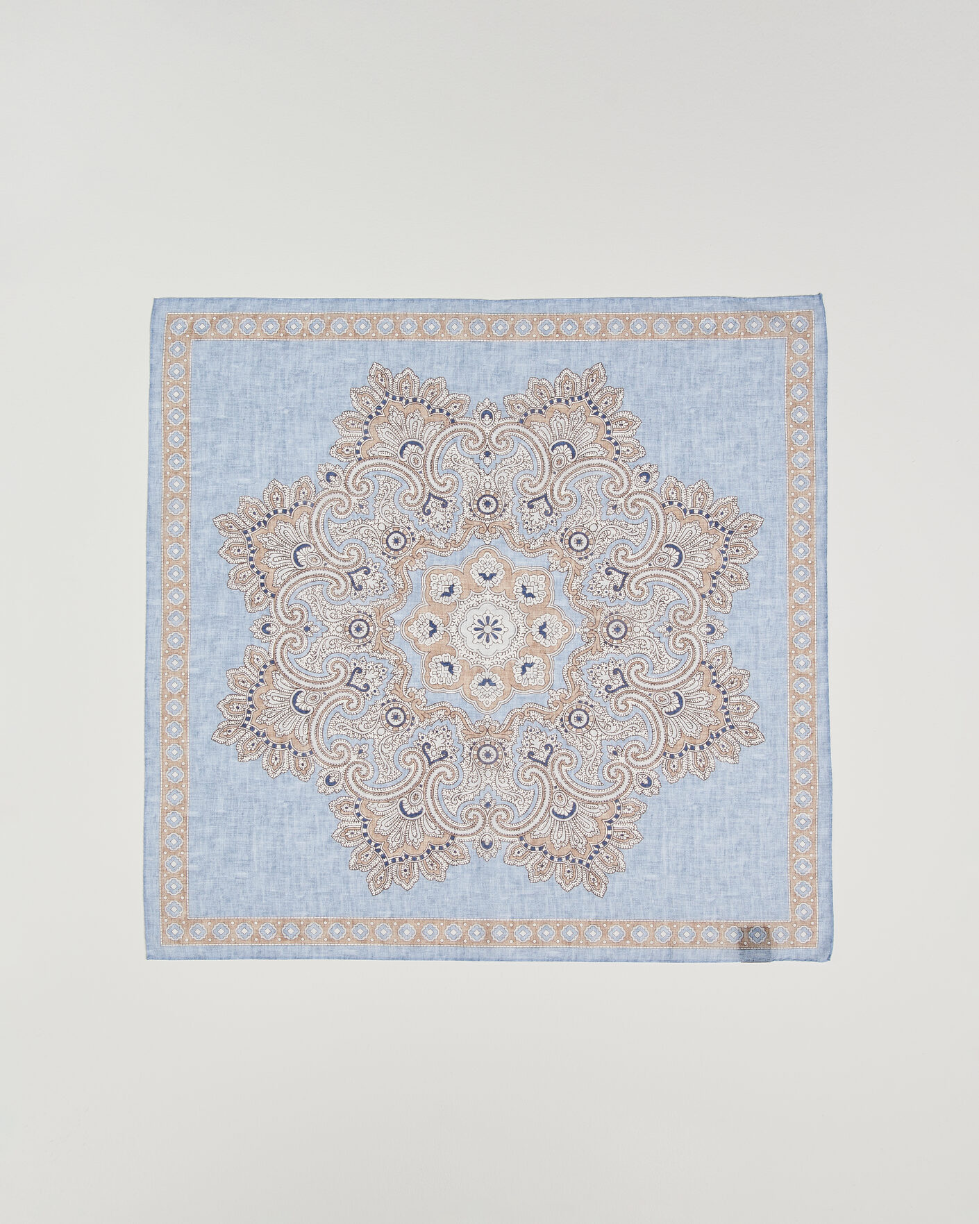 Herren | Tücher | Amanda Christensen | Cotton Voilé Large Paisley Bandana Blue