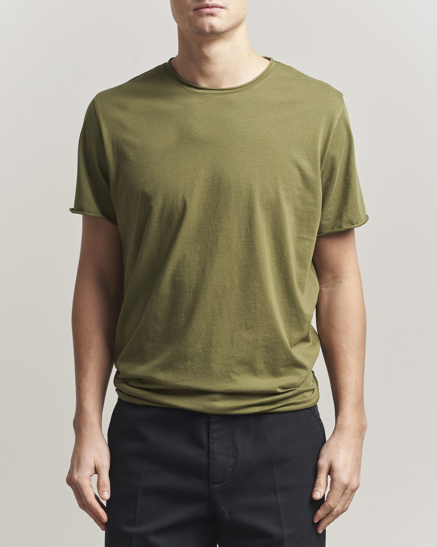 Herren | T-Shirts | Filippa K | Roll Neck Crew Neck T-Shirt Laurel Green