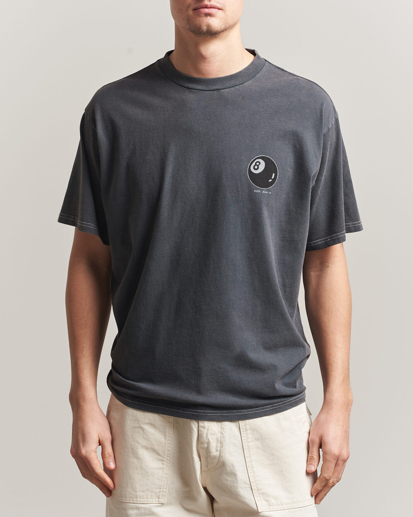 Herren | T-Shirts | Nudie Jeans | Koffe Printed T-Shirt Antracite