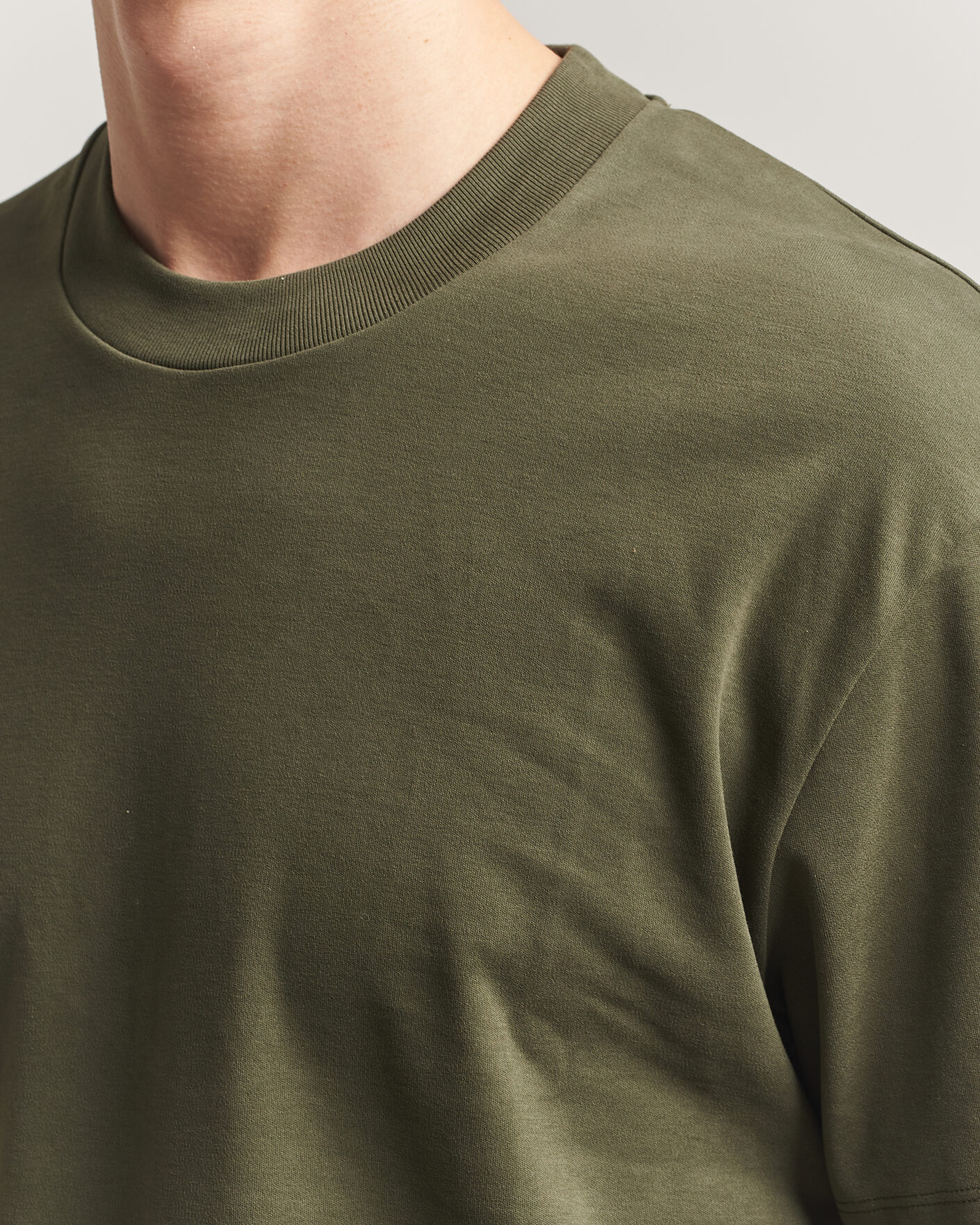 Herren | T-Shirts | Sunspel | Heavy Weight Supima Cotton T-Shirt Deep Olive