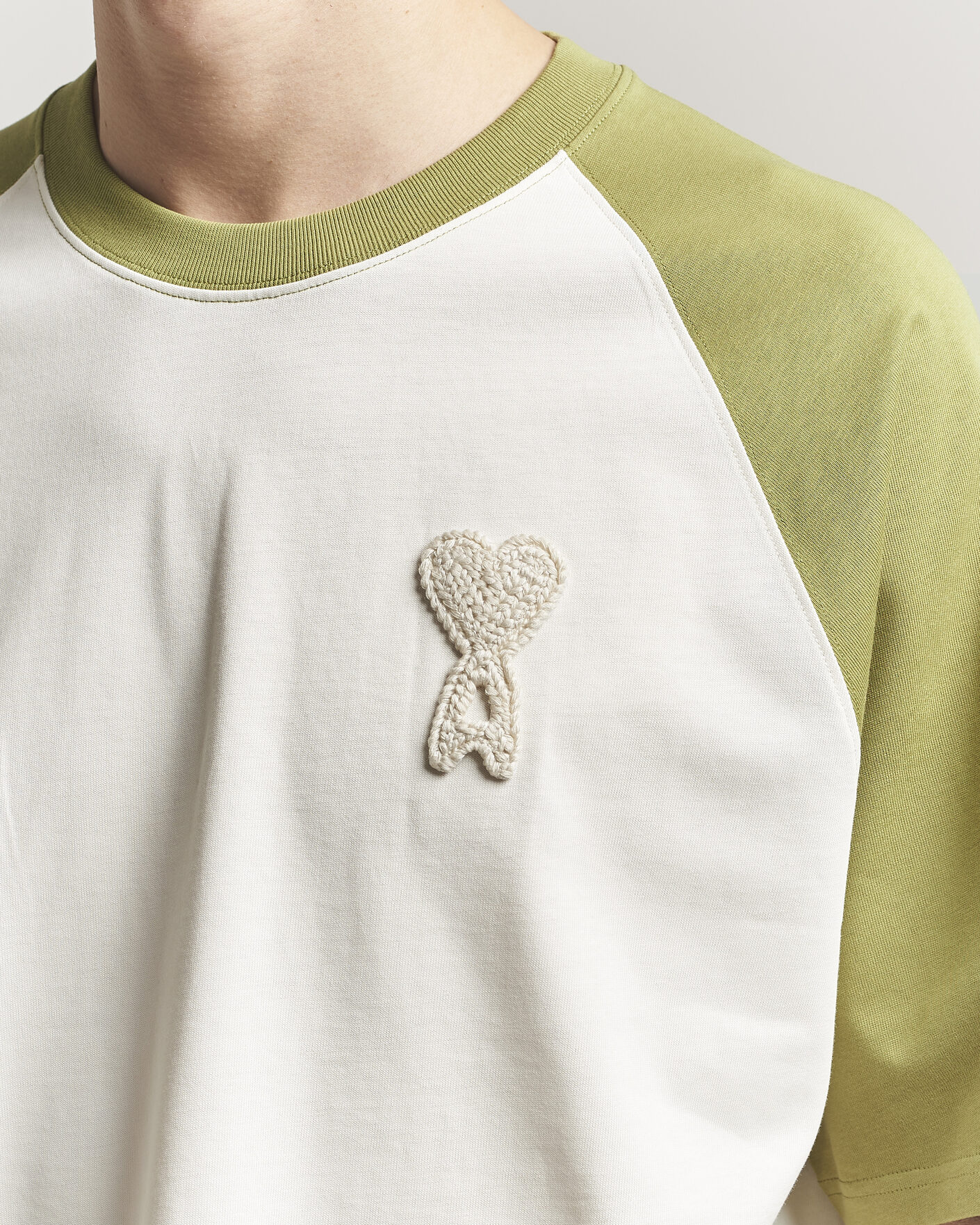 Herren | T-Shirts | AMI | Knitted Heart Logo T-Shirt Creme/Matcha